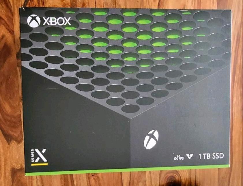 Microsoft Xbox Series X 1TB Spielkonsole in Hannover