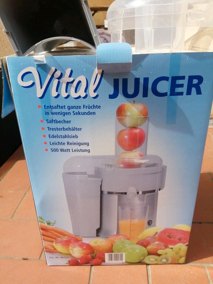 Entsafter, Juicer vital neuwertig 1x benutzt in Winningen
