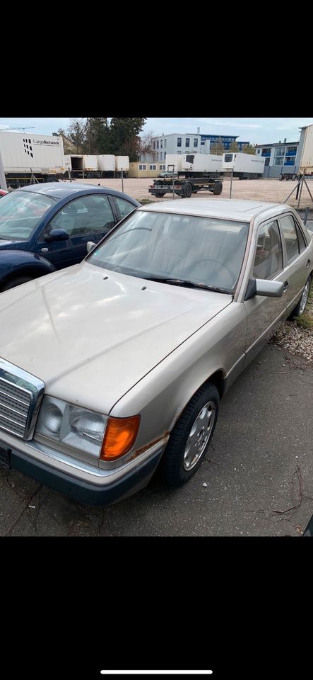 Mercedes W124 200E Anhängerkupplung Schiebedach Schalter Tausch in Königstein