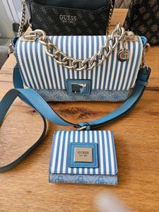 Guess candace top handle flap handtasche koralle in Duisburg Homberg Ruhrort Baerl kleinanzeigen