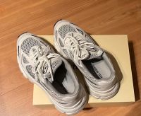 Verkaufe: Axel Arigato Marathon Runner Damen-Sneaker Größe 39 Nordrhein-Westfalen - Krefeld Vorschau