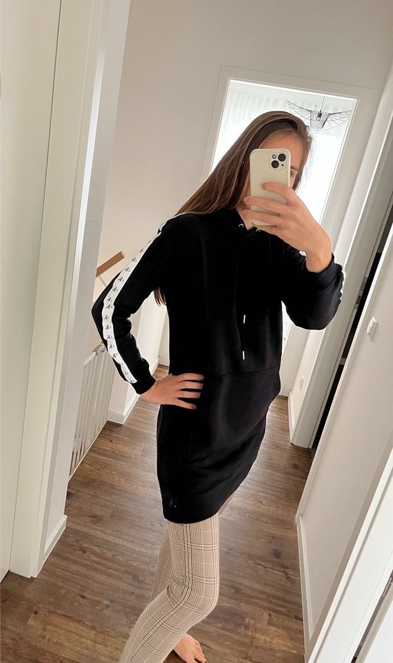 Calvin Klein Hoodie Kleid Langer Pullover in Ludwigsfelde