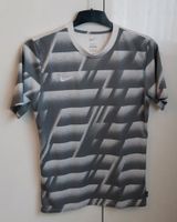 Nike T-Shirt gr. M grau - weis Hessen - Dillenburg Vorschau