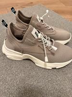 Steve Madden Sneaker Gr. 40 Hessen - Langenselbold Vorschau