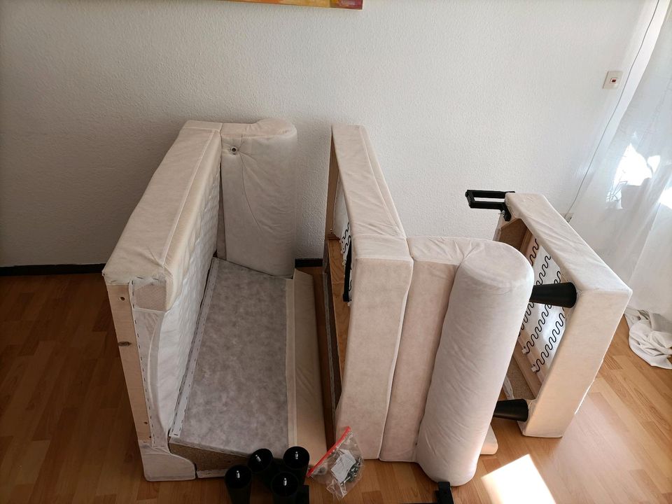 3er Sofa EKTORP mit Récamiere in Darmstadt