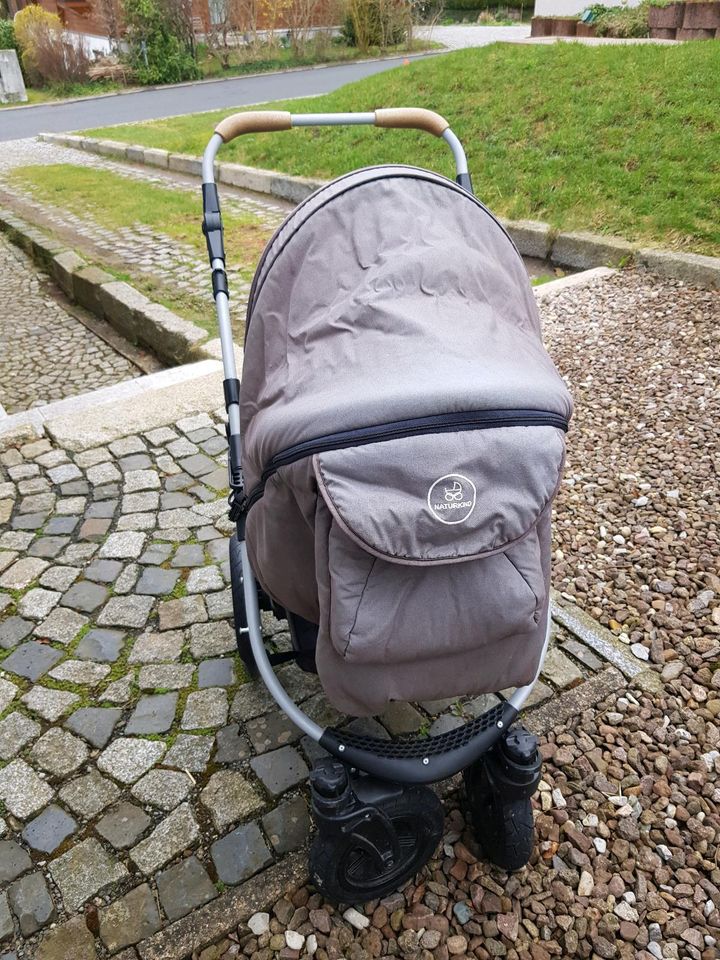 Naturkind Kinderwagen Varius Pro mit Luftbereifung, viel Zubehör in Suhl