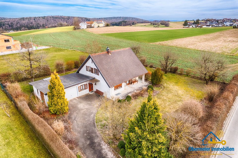 Idyllisches Einfamilienhaus auf großem Grundstück in ruhiger Lage in Ihrlerstein