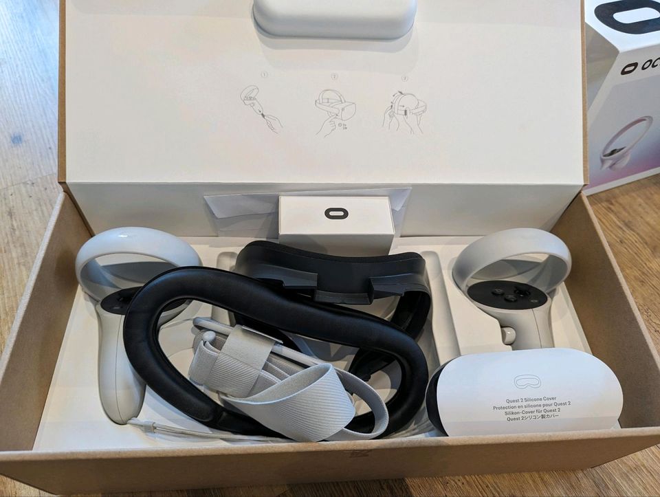 Oculus Quest 2 - 128GB - mit Zubehör - mit OVP - VR in Grasbrunn