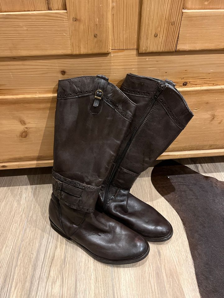 Stiefel  Lederstiefel Gr39 gefüttert in Rheinbach