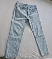 Jeans Hose, H&M Straight fit , Gr 33/32 , Jungenhose Sachsen - Kirschau Vorschau