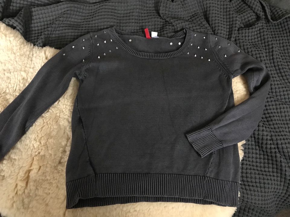 ⭐️Pullover STRICK Grau H&M 38/40 NIETEN⭐️ in Bad Rodach