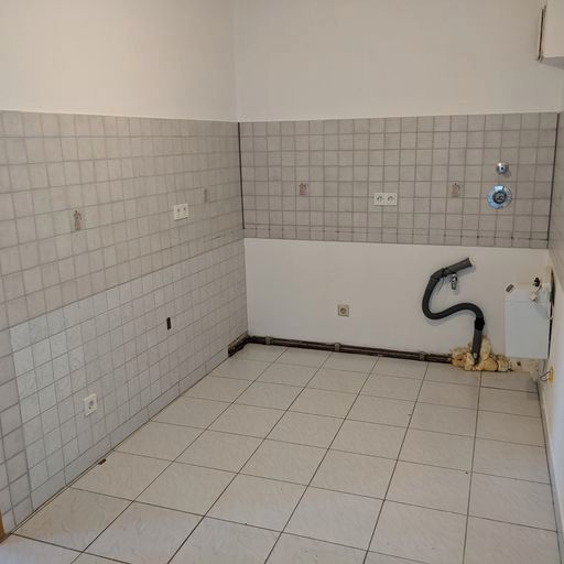 2-Zimmer Maisonettewohnung mit Hobbyraum in zentraler Lage von Hürth sucht neuen Mieter ab 01.07.2024 in Hürth