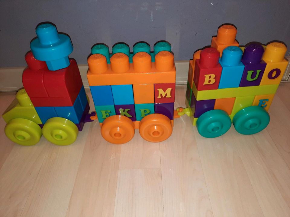 Mega bloks ABC Lernzug, Baby Kind Spielzeug Geschenk in Obertraubling