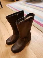 UGG Lederstiefel mit Lammfell, Gr 36, braun, neu Bayern - Kaufbeuren Vorschau
