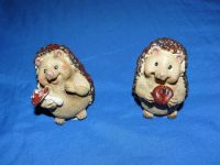 2 Igel Figuren aus Kunststein - ca.-Maße: 4 x 4 x 7 cm Essen - Essen-Ruhrhalbinsel Vorschau