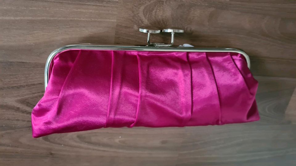 Tasche Clutch von Menbur in pink in Laatzen