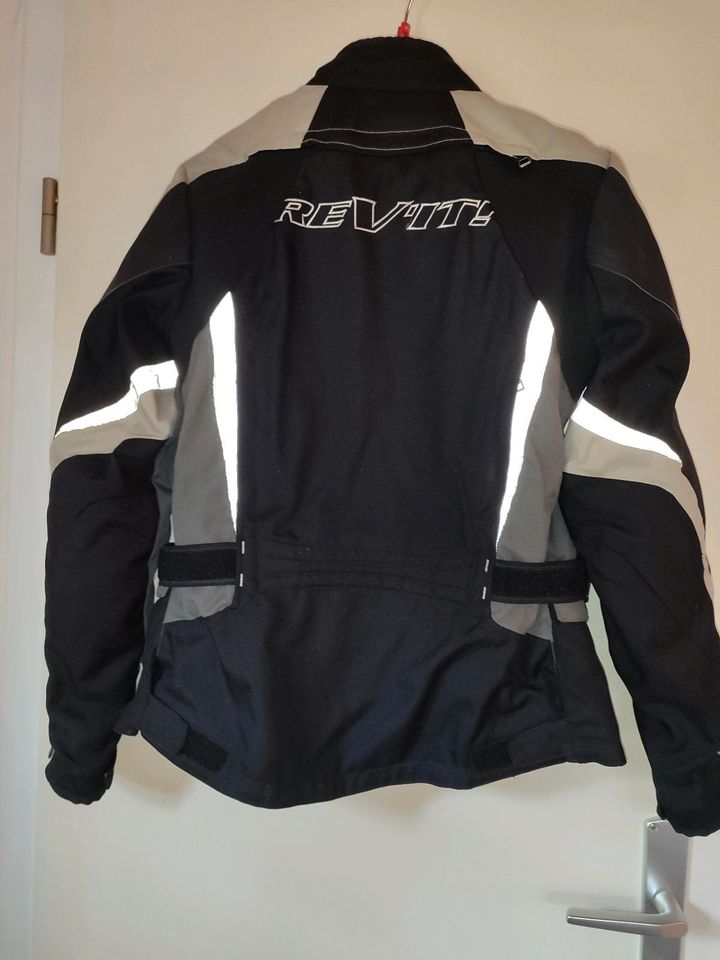 Revit Motorradjacke Damen Größe 40 in Oberammergau