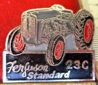 Ferguson 23C Standart Trecker Traktor Abzeichen Orden Pin Made in Niedersachsen - Hoya Vorschau