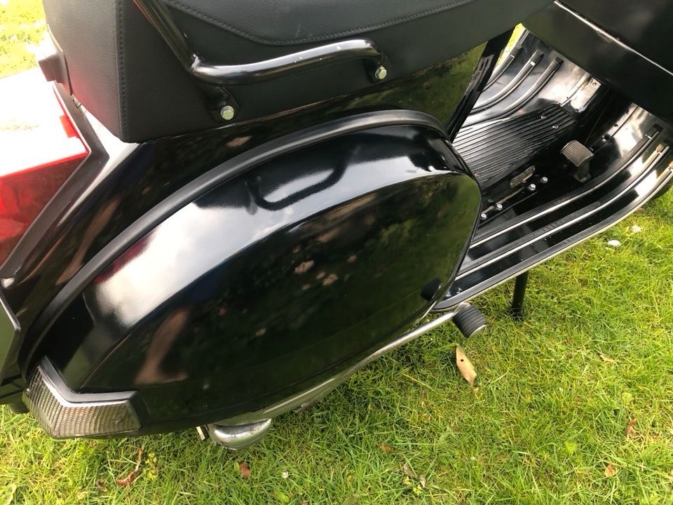 Vespa PX 200E GS schwarz Bj. 1996 in Hiddenhausen