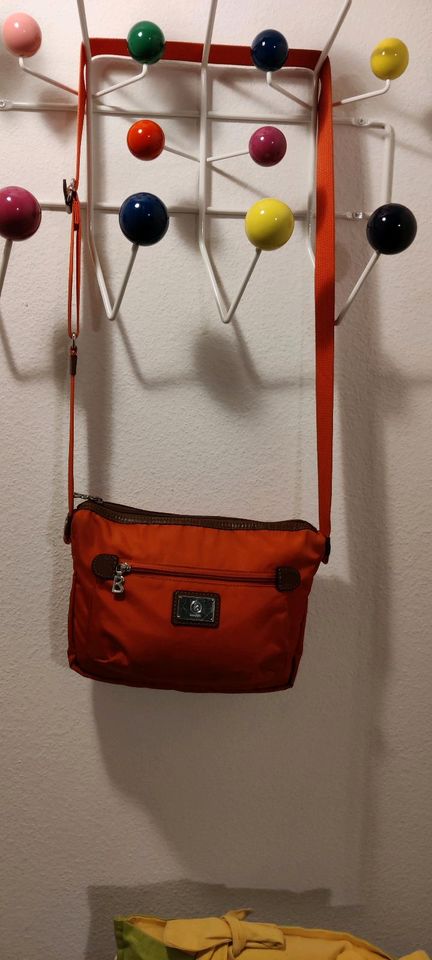 Bogner Schultertasche in Nordhorn