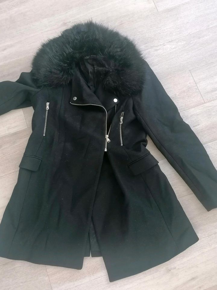 Zara Wintermantel Fake Fur Gr. M Schwarz in Hamm