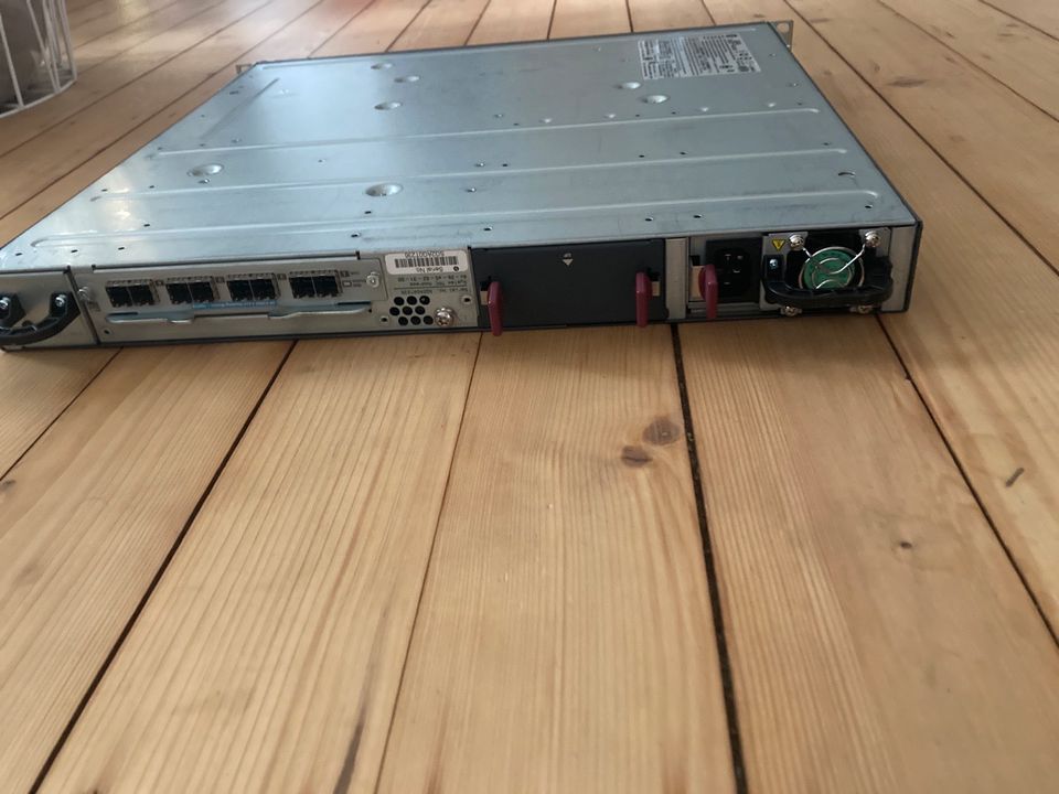 Switch 48Port PoE SFP in Tostedt