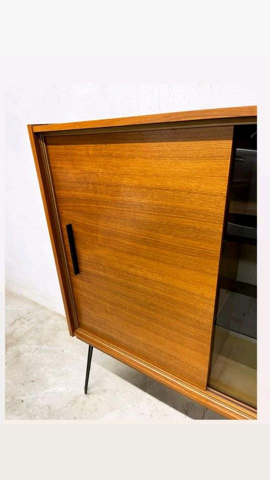 Retro Highboard/Sideboard/vintage/danish/mid/teak/omnia/minibar in Uettingen