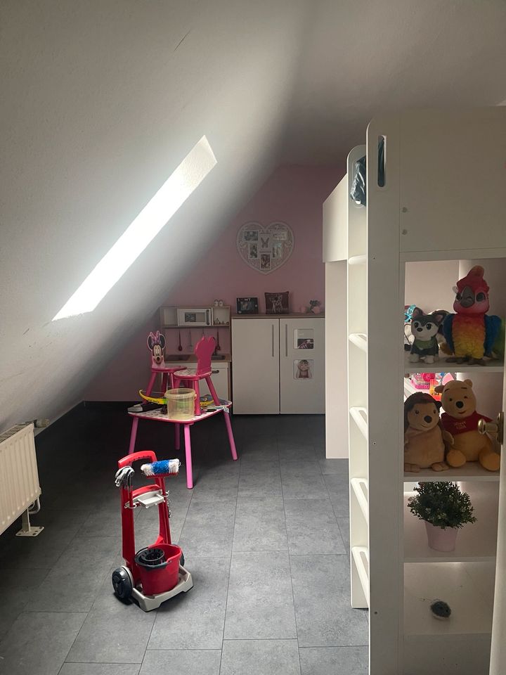 Hochbett, komplettes Kinderzimmer in Fröndenberg (Ruhr)
