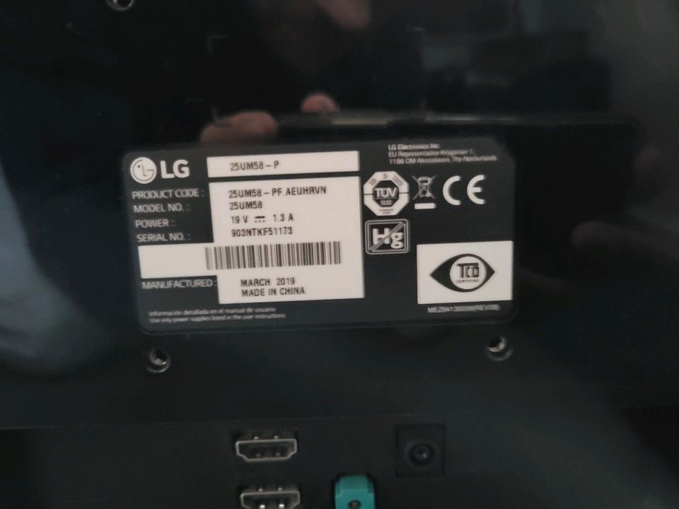 LG Monitor 25 Zoll Widescreen 2560x1920 in Siegen