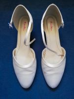 Brautschuhe  Hochzeit der Firma Rainbow in Ivory Satin Bayern - Forstern Vorschau