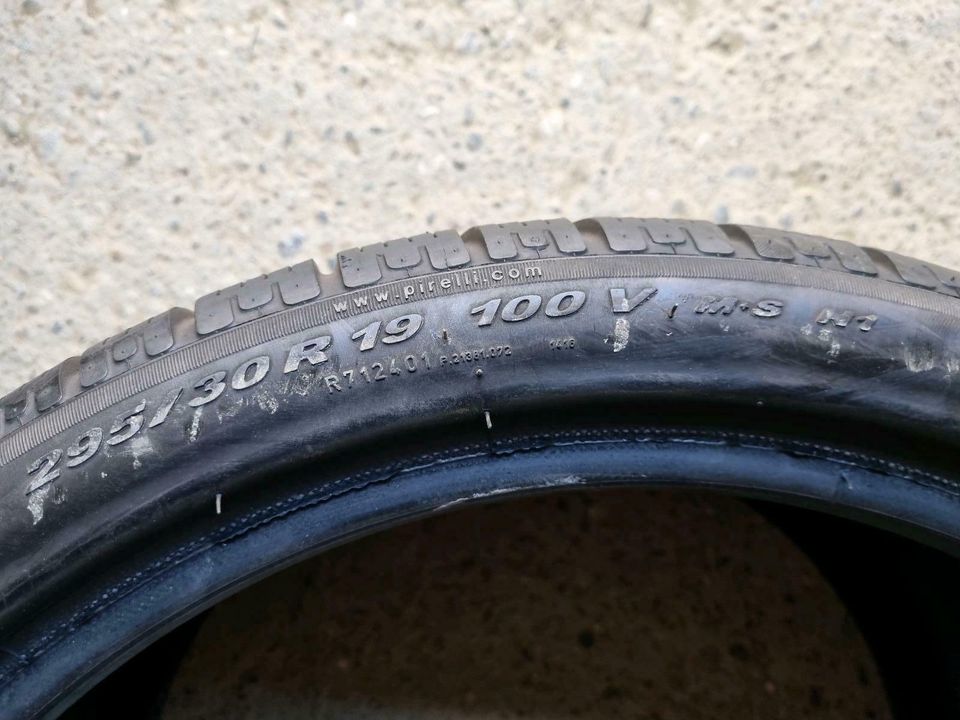 2x pirelli Sottozero 295/30 R19 100V N1 Winterreifen in Bad Boll