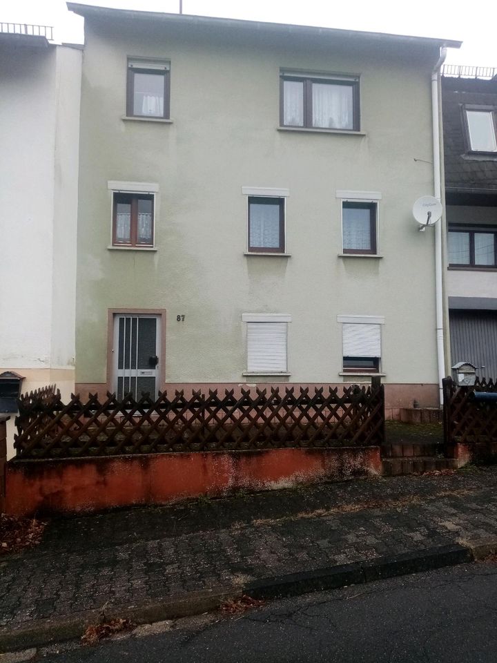 Haus zur Miete in Idar-Oberstein
