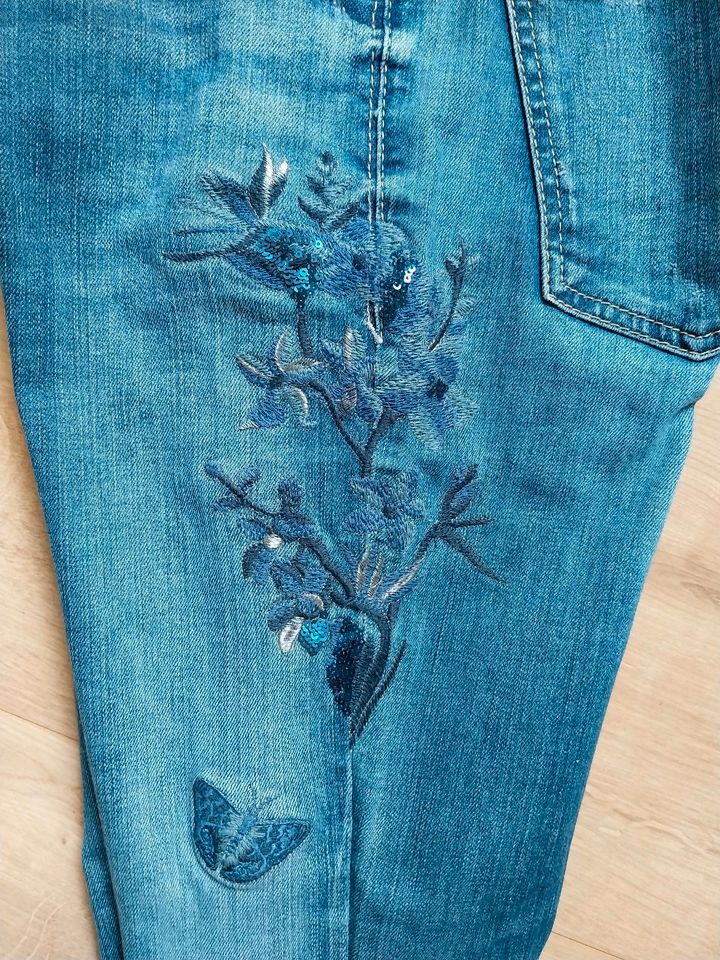 Jeans von Cambio Größe 38/40 wie neu in Markgröningen