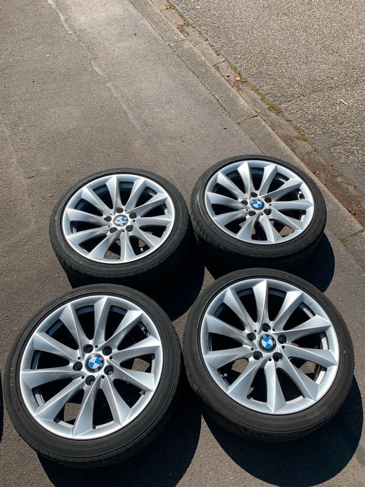 BMW 18 Zoll Felgen 5x120 8x18 e46 e36 e90 f30 f10 Styling in Bingen