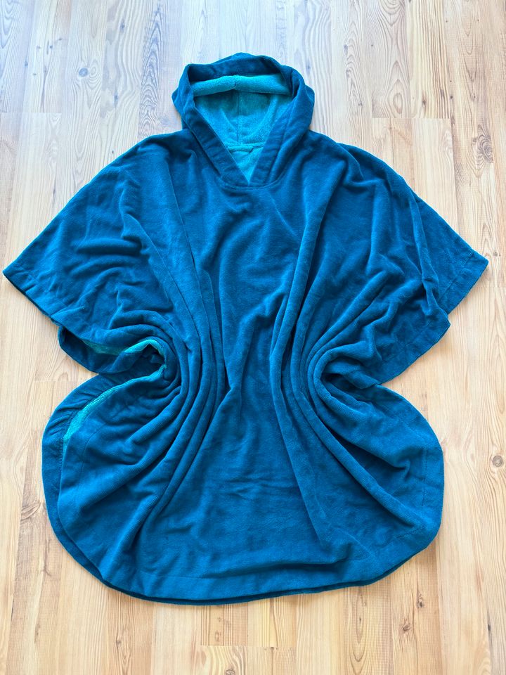 Erwin Müller Handtuch Bad Poncho Sauna Unisex, petrol, wie Neu in Erbach