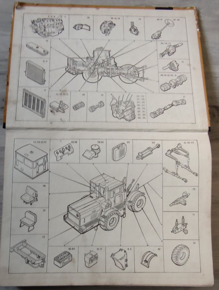 Ersatzteilkatalog K700 701 Motor Getriebe Hydraulik in Zahna-Elster