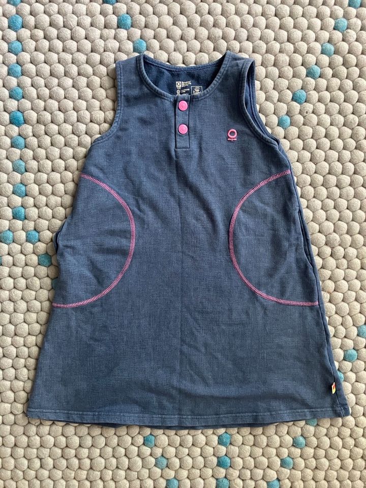 1. Hand / Katvig Kleid Organic / 122 Danefae Boden Smafolk frugi in Rostock