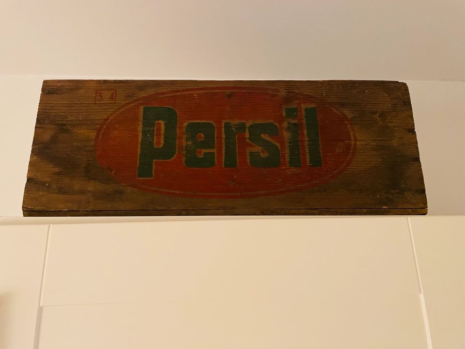 Persil Kiste in Hamburg