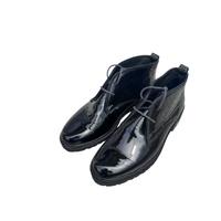 Schwarze Lack-Stiefeletten Gr. 38  Absatz & Schnürung neuwertig Nordrhein-Westfalen - Lippstadt Vorschau
