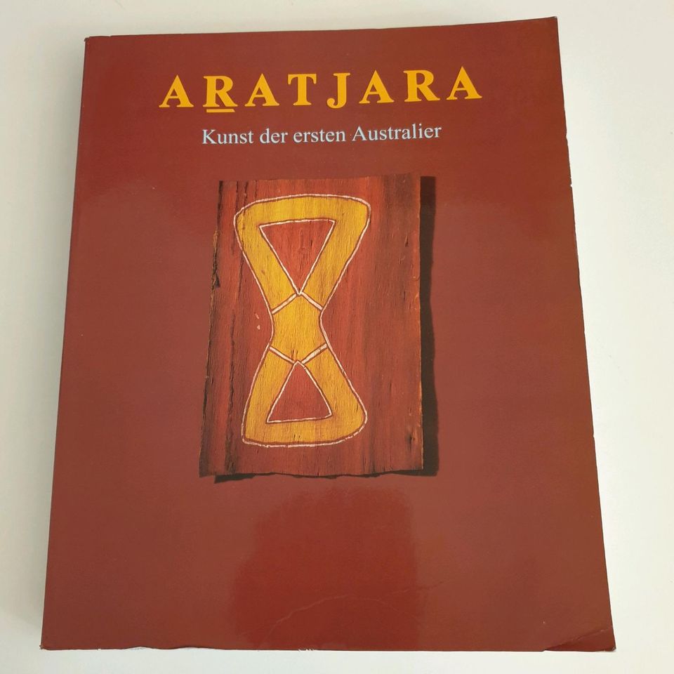 Buch "ARATJARA - Kunst der ersten Australier " 1993 in Recklinghausen