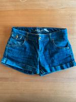 Shorts Jeans Stradivarius Gr. 40 Hessen - Königstein im Taunus Vorschau
