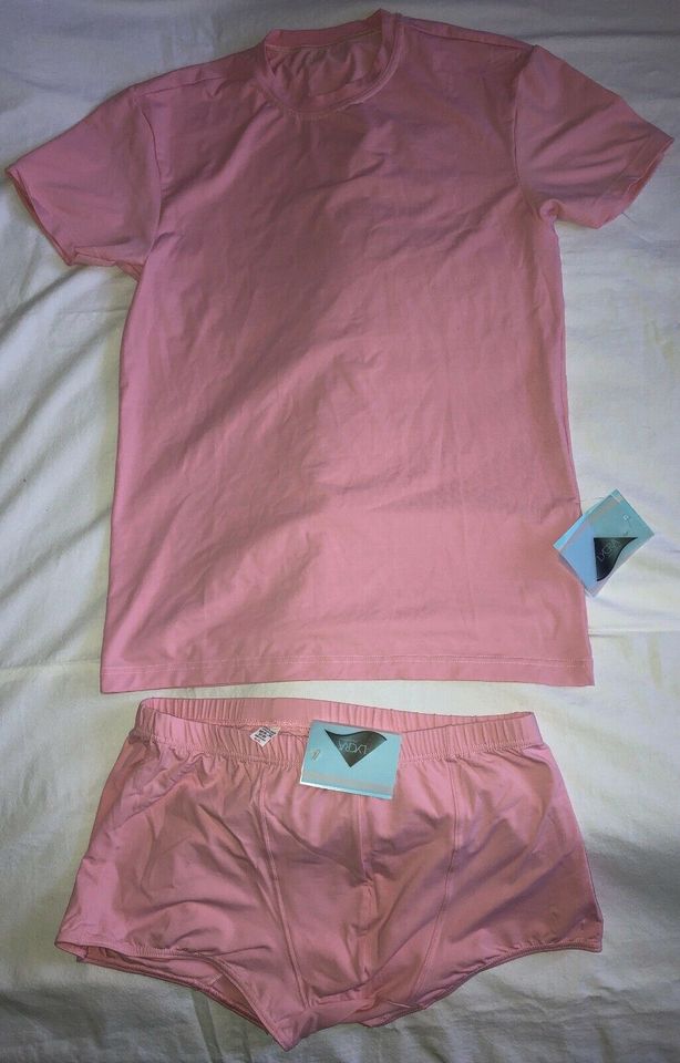 Unterwäsche Herren T-Shirt Gr: S Shorts Unterhose M / L Rosa Pink in Berlin  - Schöneberg | eBay Kleinanzeigen ist jetzt Kleinanzeigen