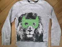 Cooles Sweatshirt H&M Löwe mit Glitzermaske 134/140 Stuttgart - Stuttgart-West Vorschau