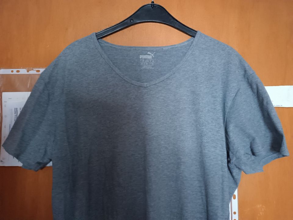 T Shirt von Puma in grau und Größe Large in Erlangen