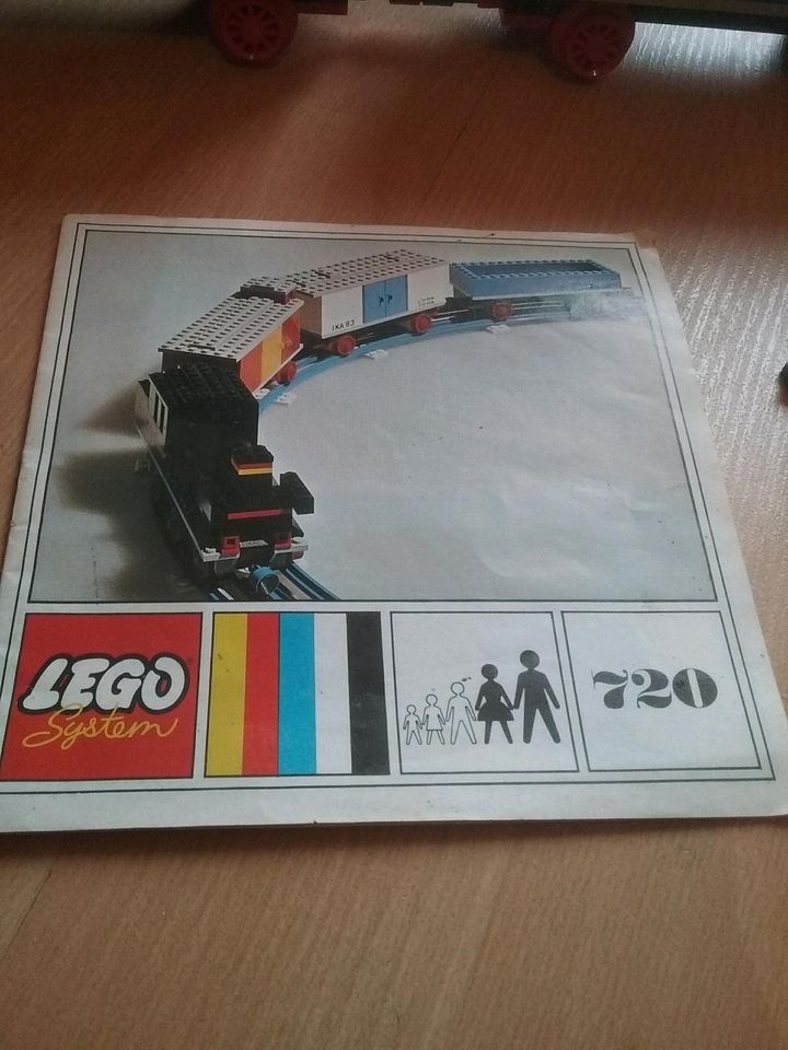 Spielzeug Lego Eisenbahnen Alt komplett Sammler 70er Jahre... in Essen