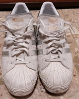 1 Paar Adidas Superstar gianzilla Größe 45 silber weiß Baden-Württemberg - Tiefenbronn Vorschau