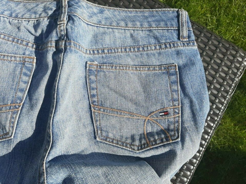 Tommy Hilfiger Jeans (Original) Boyfriend Size 10 R in Werneuchen