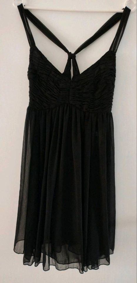 Cocktail Kleid kurz Gr. L schwarz von Only Chiffon Mi in Menden