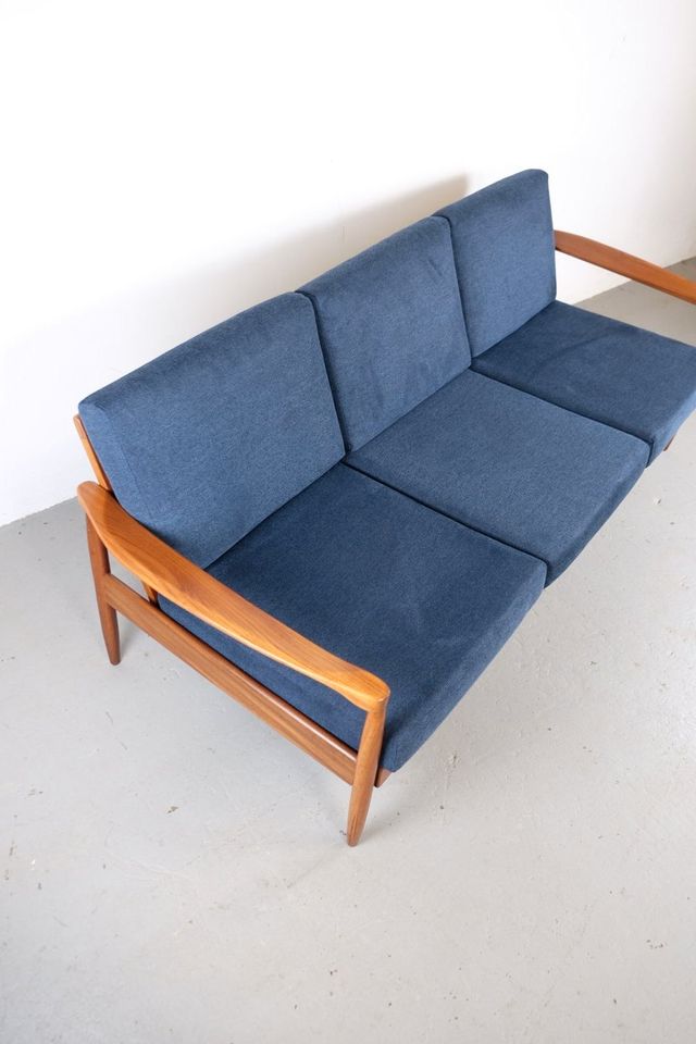 Vintage Mid Century Sofa Couch 60er 70er Retro zu Teak in Gießen