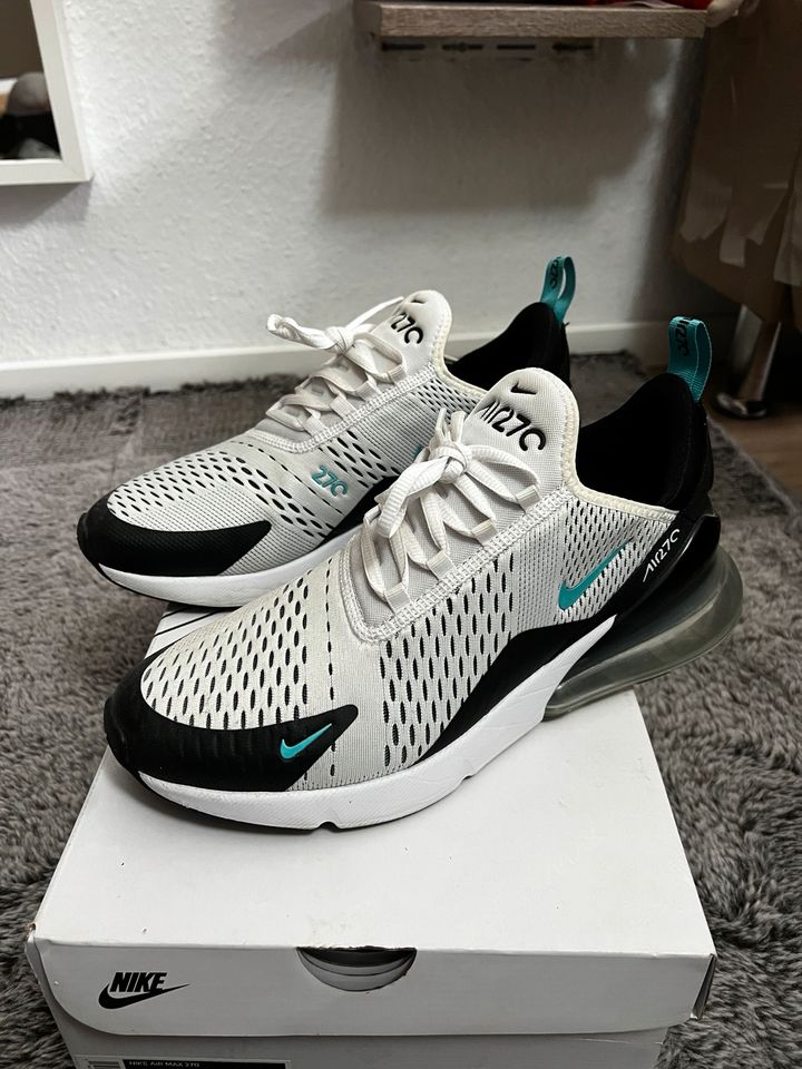 Nike AirMax270 Größe 44,5 neuwertig AIR in Crimmitschau